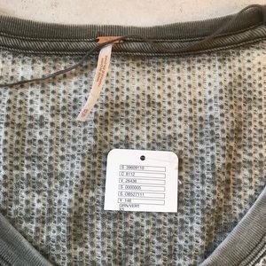 NWT olive Green Free People Basic t-shirt